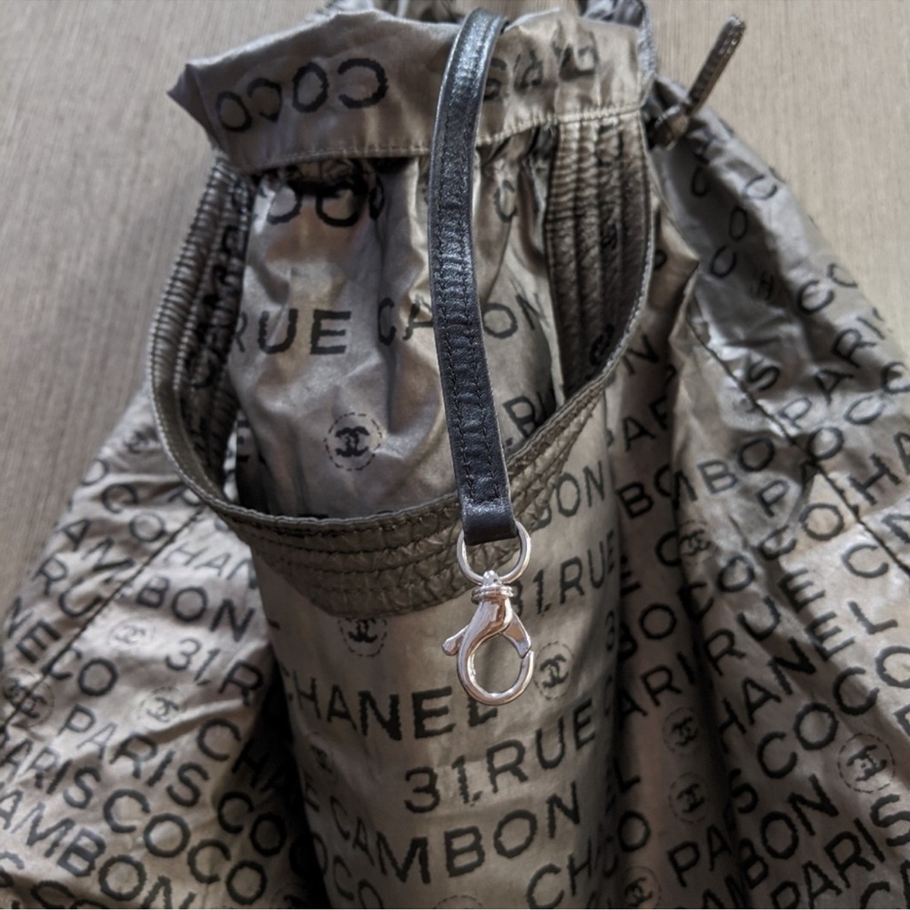 Chanel monogram bon bon canvas tote bag - Picture 3 of 8